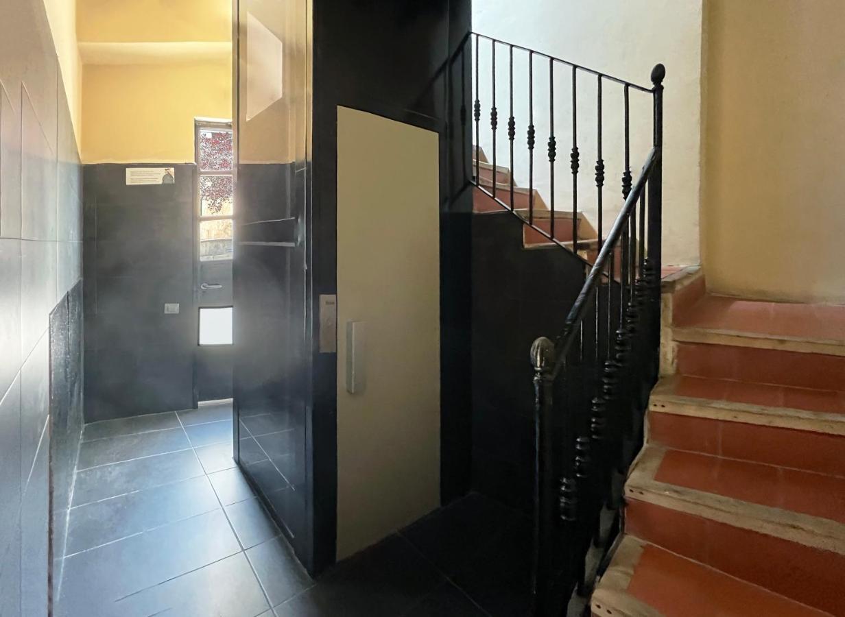 U-nique Est Apartment
